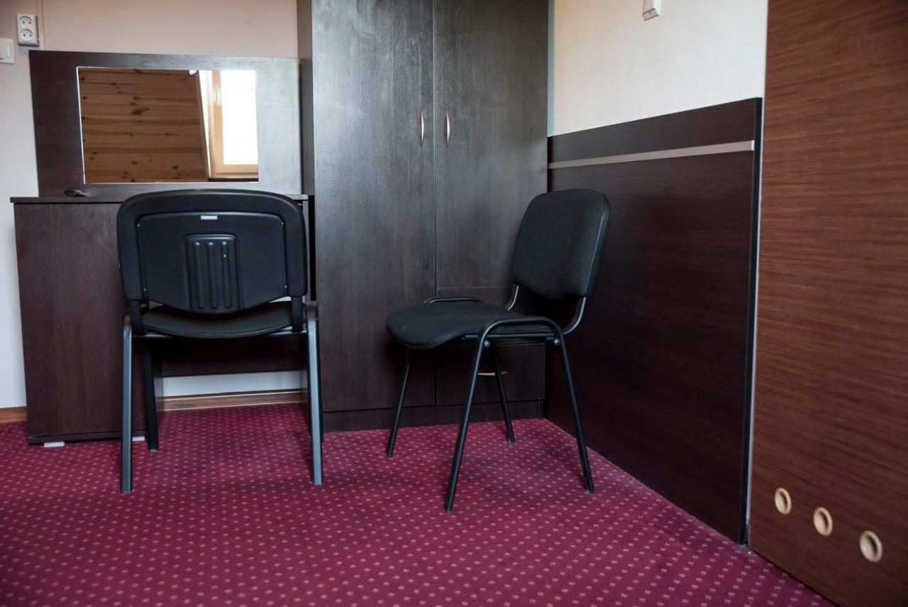 Senator Apartment Piotrkow Trybunalski Bagian luar foto