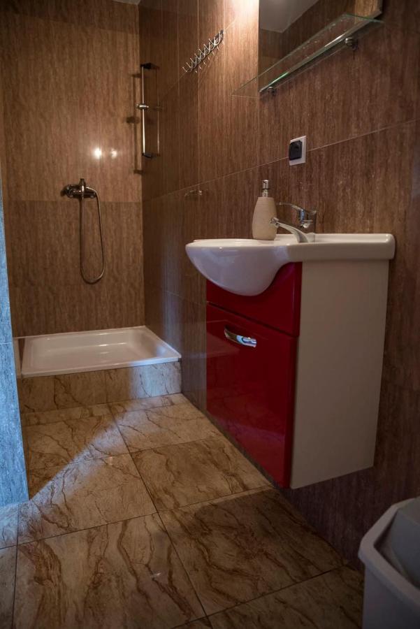 Senator Apartment Piotrkow Trybunalski Bagian luar foto
